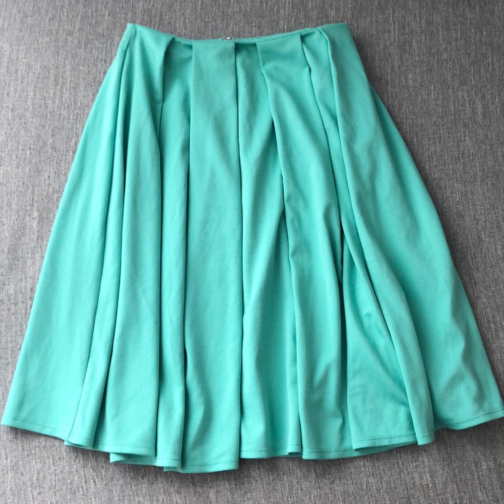 ASOS Mint Colored Midi Skirt Size US 4